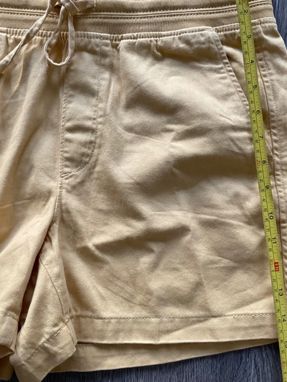 Orvis Drawstring Shorts - Size M - Picture 4 of 4